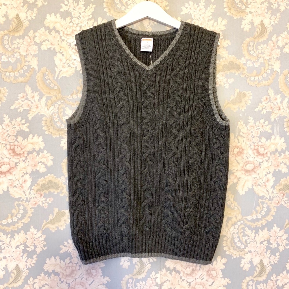 Boys Grey Sweater Vest Gymboree NWT Size 8